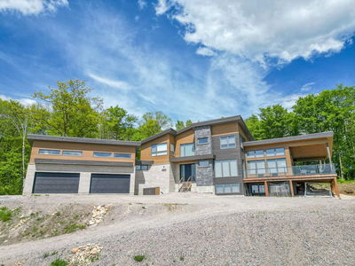 460 Surrey Dr, North Bay - Airport image-0-4