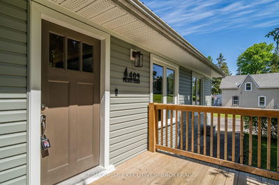 409 Palace Rd, Greater Napanee - Greater Napanee image-0-4