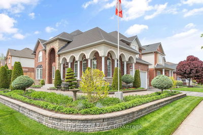 42 Vinifera Dr, Grimsby - Grimsby East image-0-1