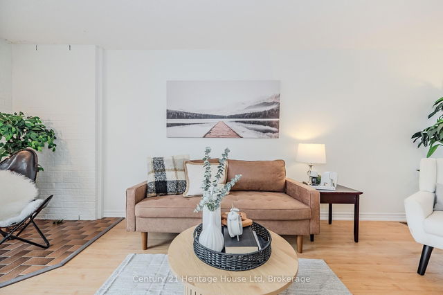 1 Christopher Court