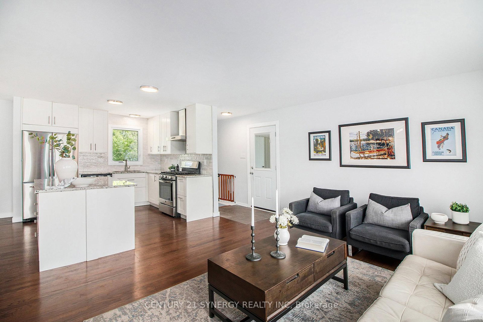 Listing Image 7