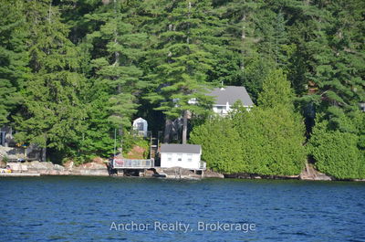 10167 Little Hawk-West Sho, Algonquin Highlands -  image-0-1
