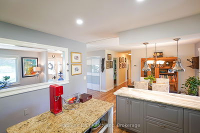 961 Hale St, Lakeshore -  image-0-2