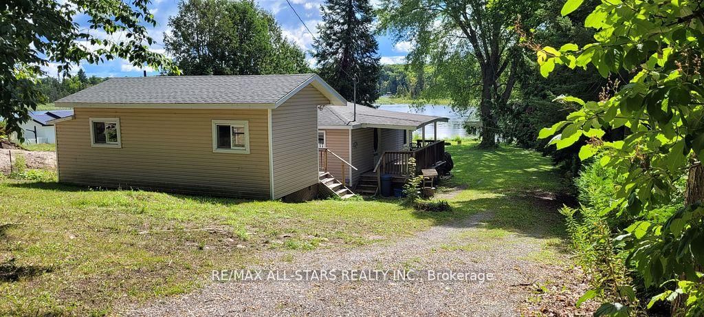 Listing Image 3