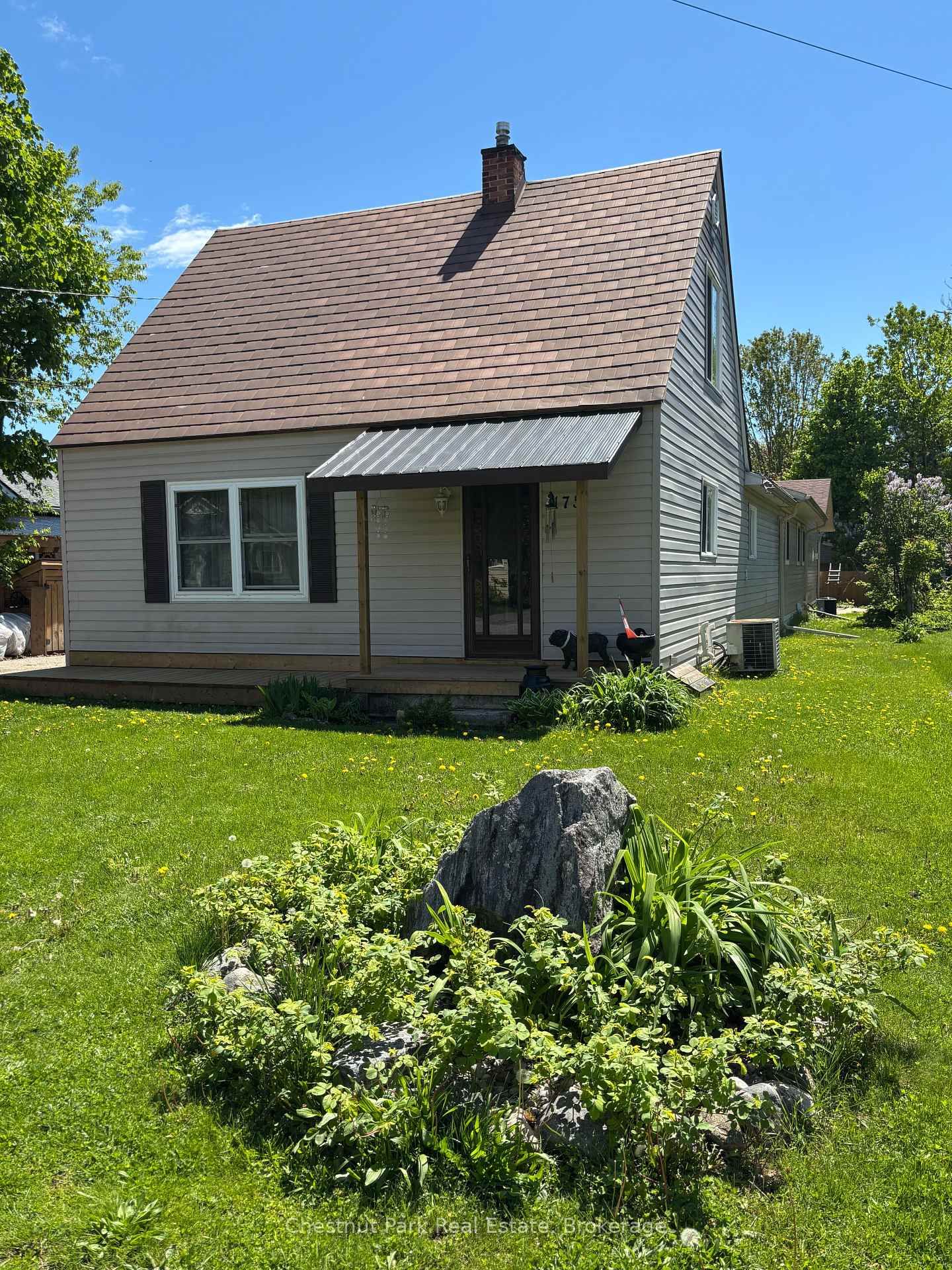 Photo 1 of 35