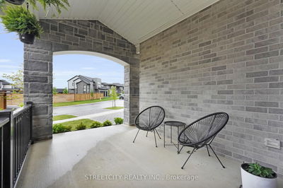4 Locky Lane, Middlesex Centre - Komoka image-0-1
