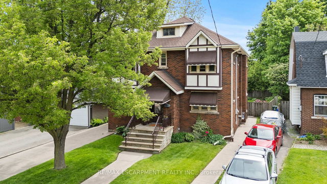 155 Balmoral Avenue
