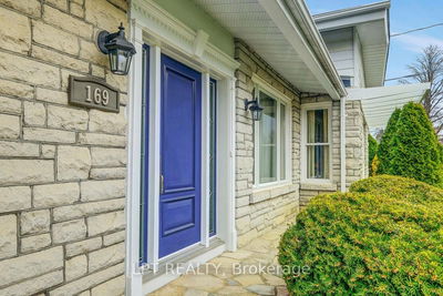 169 Roger Rd, Ottawa - Faircrest Heights image-0-3