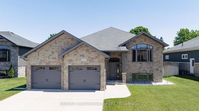 821 Sumpton St, Saugeen Shores - 