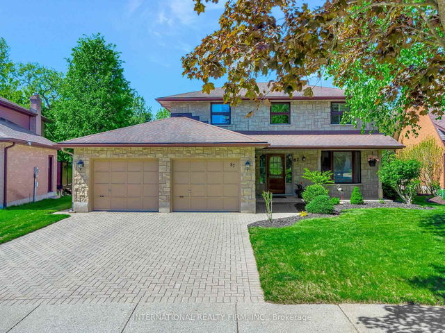 87 Maxwell Drive