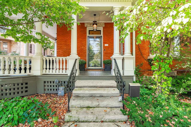 138 DUBLIN Street