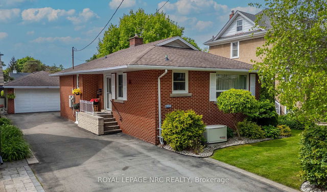 292 Stanley Street