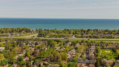 82 Terrace Dr, Grimsby - Grimsby East image-0-2