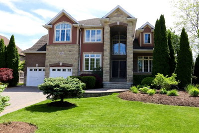 Detached House sold at 6718 Domenic Crescent, Niagara Falls, Ontario, L2J 4L5 - Stamford - MLS: X12183097