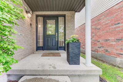 33 Henderson Dr, Guelph - Grange Road image-0-4