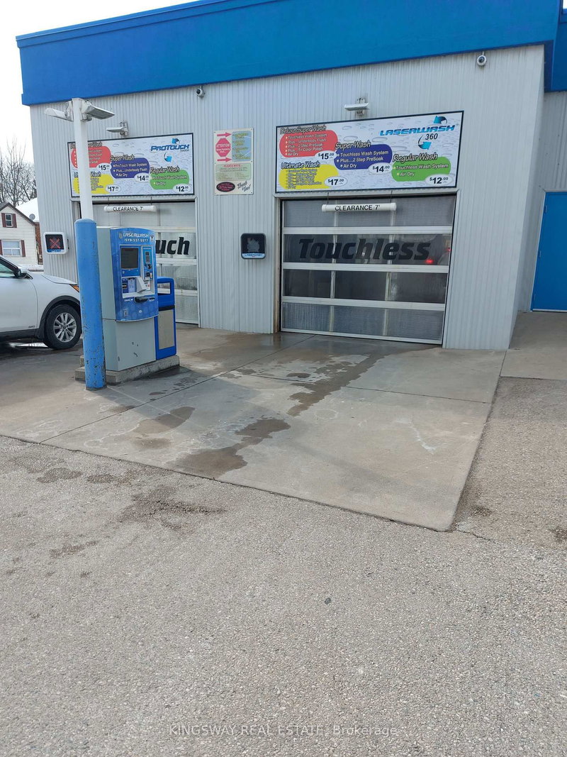 771 Dundas St, Woodstock, N4S 1G1 | Image 2