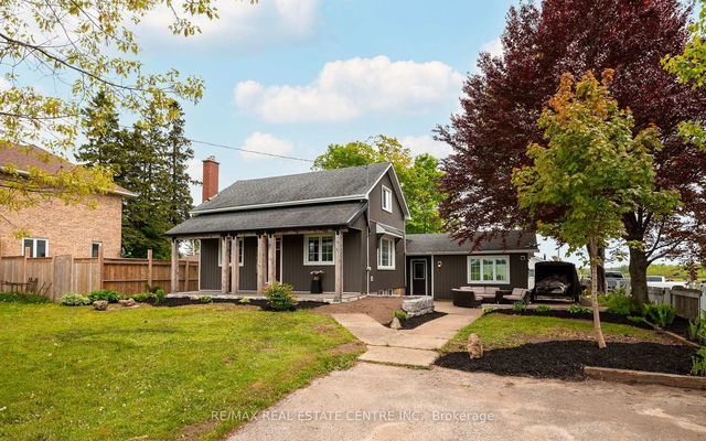 185452 Grey Road 9 Road