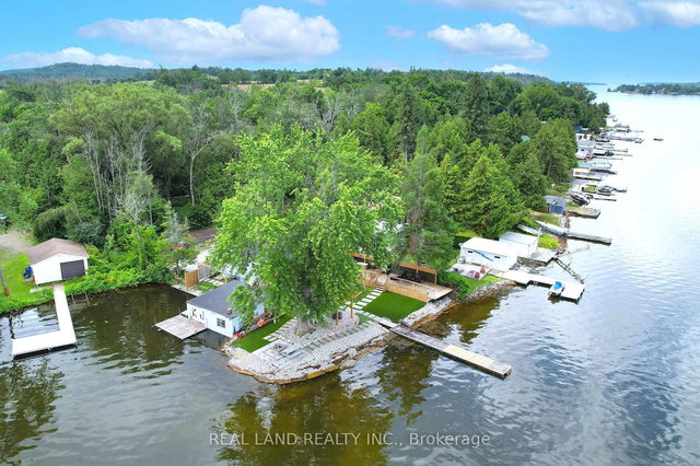 84 Parker Dr, Roseneath