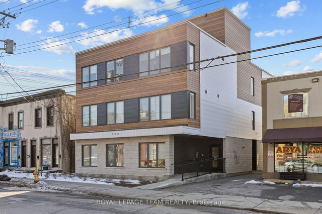B02 - 506 Gladstone Avenue