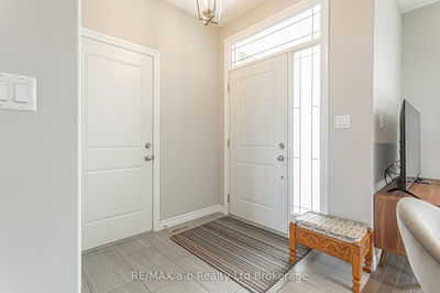 215 CHERRY St, Ingersoll - South image-0-2