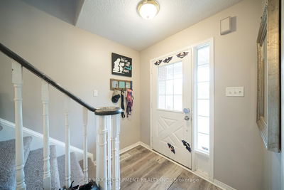 12 Gaydon Way, Brantford -  image-0-2