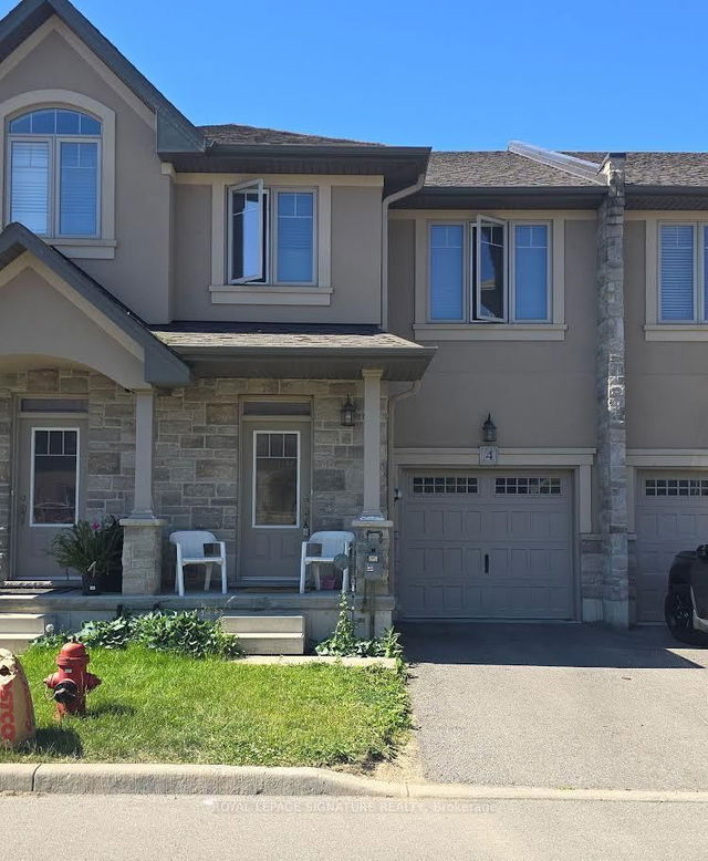 4 - 98 Shoreview Place
