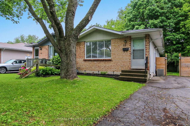 23 Wenlock Crescent