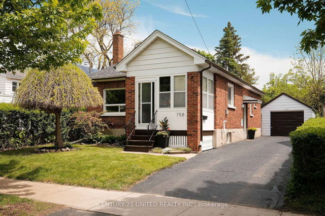 758 Bethune Street