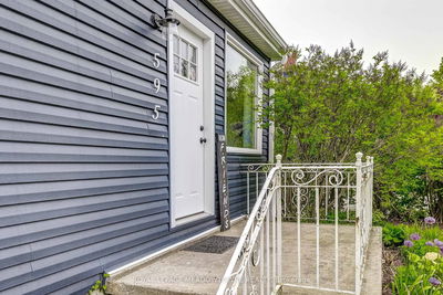 595 Woodside St, Centre Wellington - Fergus image-0-2