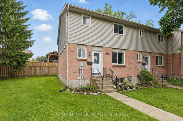 10 - 482 Springbank Avenue