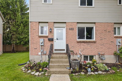 Unit 10 — 482 Springbank Ave, Woodstock - North image-0-1