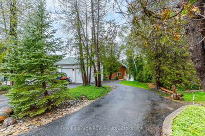 183 Lakeshore Rd, Georgian Bluffs - Georgian Bluffs image-0-1