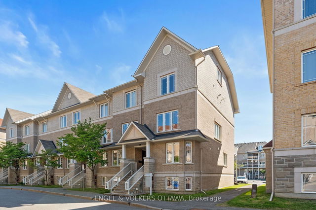 262 Paseo Private
