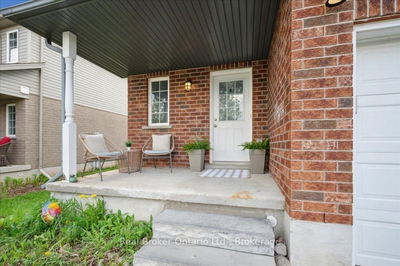 207 Brenneman Dr, Wilmot -  image-0-4