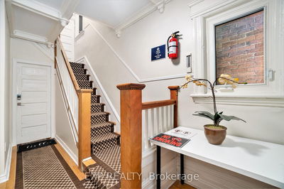 350 Fifth Ave, Ottawa - Glebe image-0-2