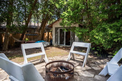 6 Fergus Ave, South Bruce Peninsula - South Bruce Peninsula image-0-2
