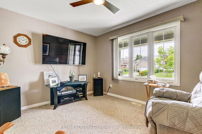 20 STEEPLECHASE Crt, St. Thomas - SE image-0-4