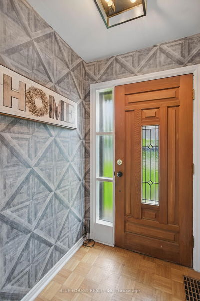 338 Fairview Ave, London South - South H image-0-2