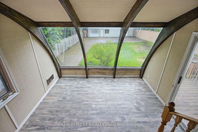 338 Fairview Ave, London South - South H image-0-4
