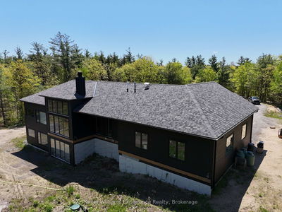 1052 Buckeye Rd, Muskoka Lakes - Medora