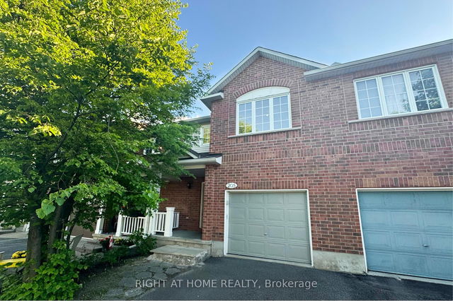 205 GRAY Crescent