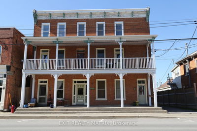 68 Main St, Champlain - Vankleek Hill
