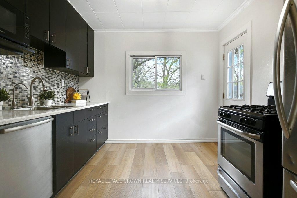 Listing Image 20