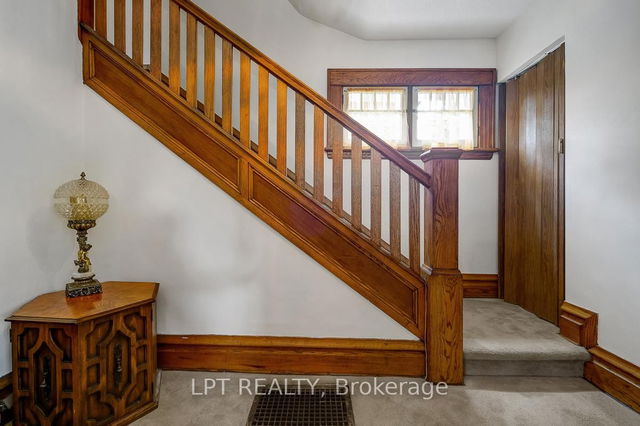 279 Second Avenue