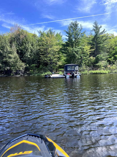 Unit No 2 — 1242 Joe River Rd, Muskoka Lakes - Medora image-0-4