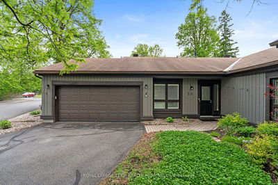 23 Oakmont Crt, Ottawa - Stittsville (Central) image-0-2