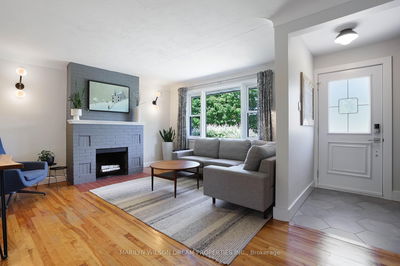 156 Dahlia Ave, Ottawa - Applewood Acres image-0-3