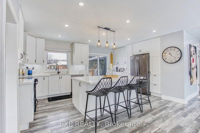 4382 Central Ave, Lincoln - Beamsville image-0-4