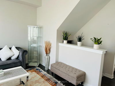 3040 Travertine Way, Ottawa - Barrhaven - Half Moon Bay image-0-3