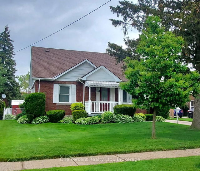 128 Woods Street